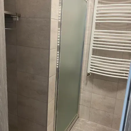 Simonffy Apartment